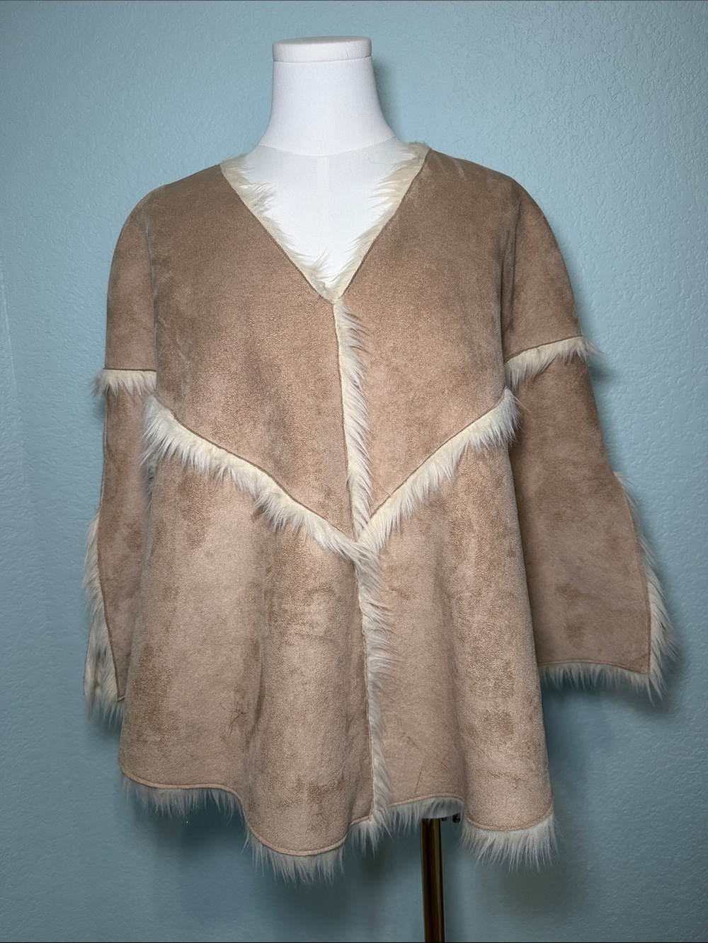 INC International Concepts Faux Suede Fur Trim Chevron Poncho Cape Sz M